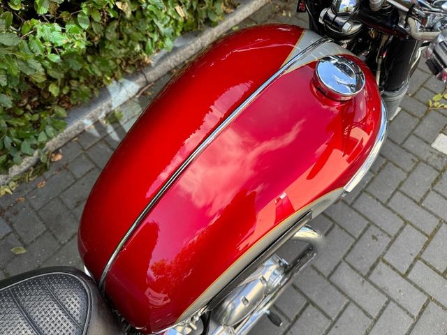 triumph - bonneville