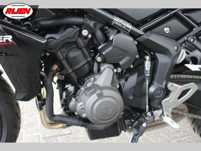 triumph - tiger-660