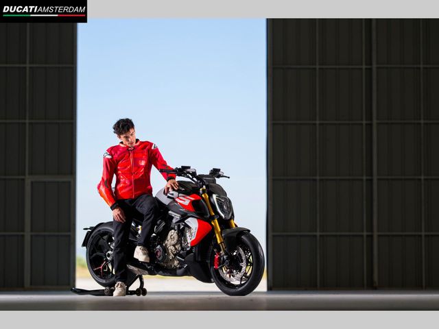 ducati - diavel-v4-rs