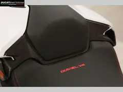 Ducati Diavel V4 RS 2026 nieuw – foto 10 van 22