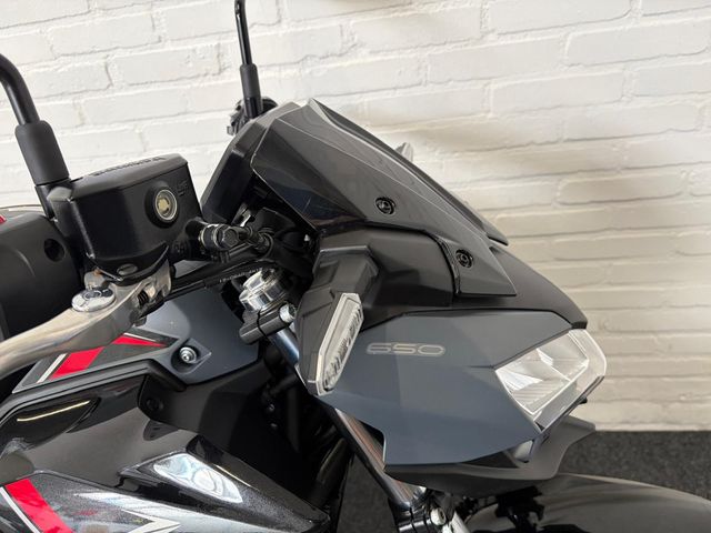 kawasaki - z650