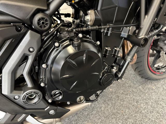 kawasaki - z650