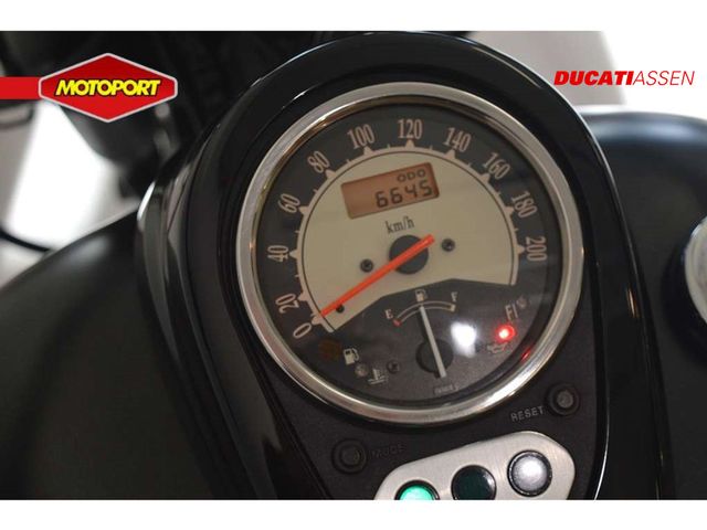 kawasaki - vn-900-classic