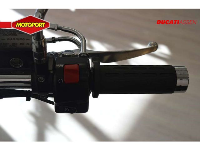 kawasaki - vn-900-classic