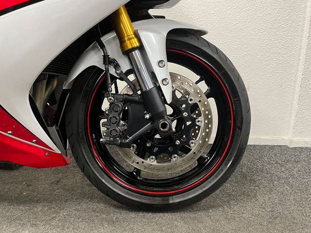 yamaha - yzf-r1