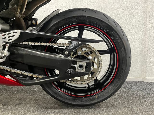 yamaha - yzf-r1
