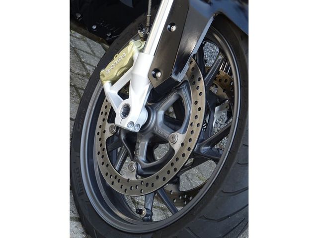 bmw - r-1200-r-abs