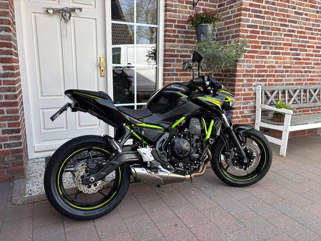 kawasaki - z650