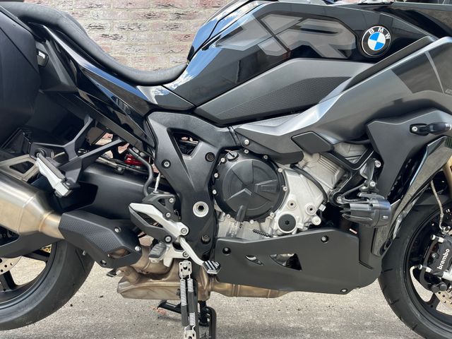 bmw - s-1000-xr