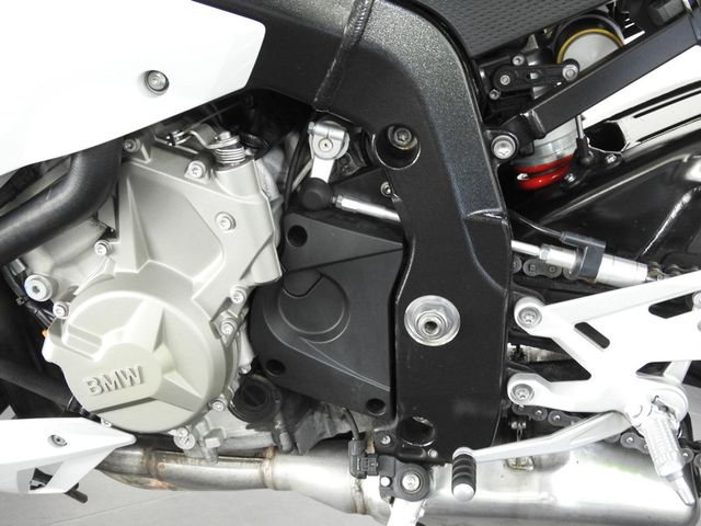 bmw - s-1000-r