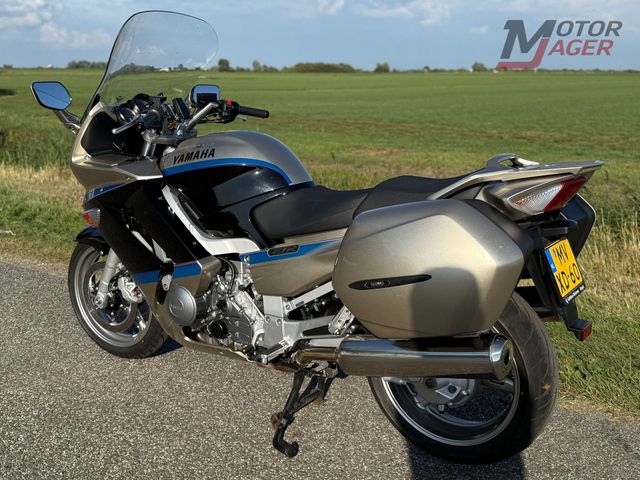 yamaha - fjr-1300
