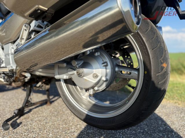 yamaha - fjr-1300