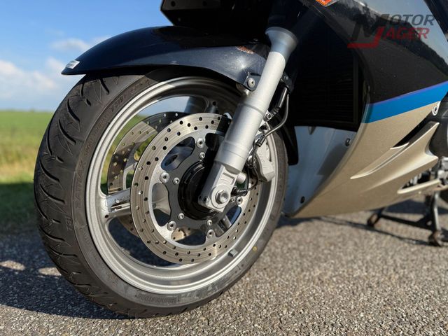 yamaha - fjr-1300
