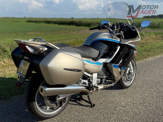yamaha - fjr-1300