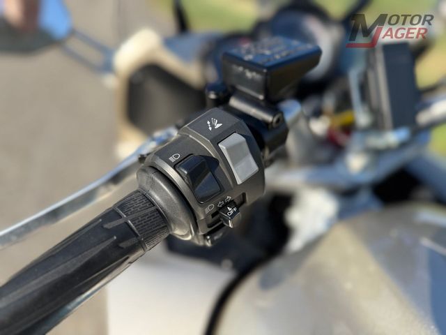 yamaha - fjr-1300