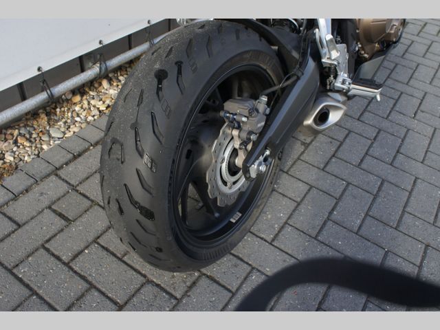 honda - cbr-650-f