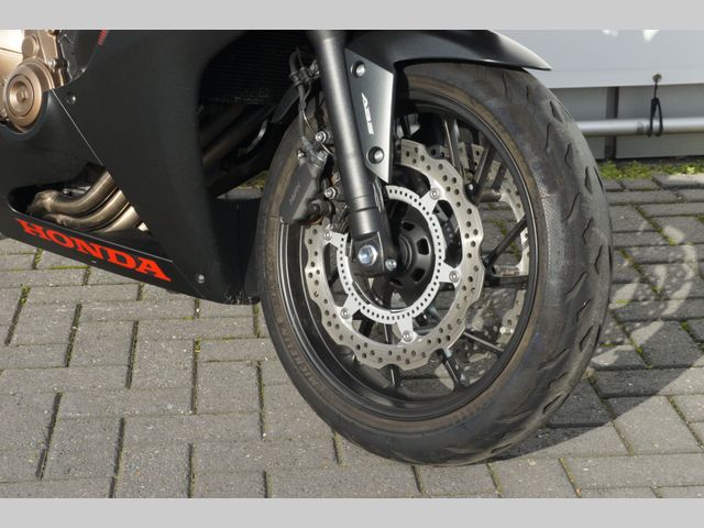 honda - cbr-650-f