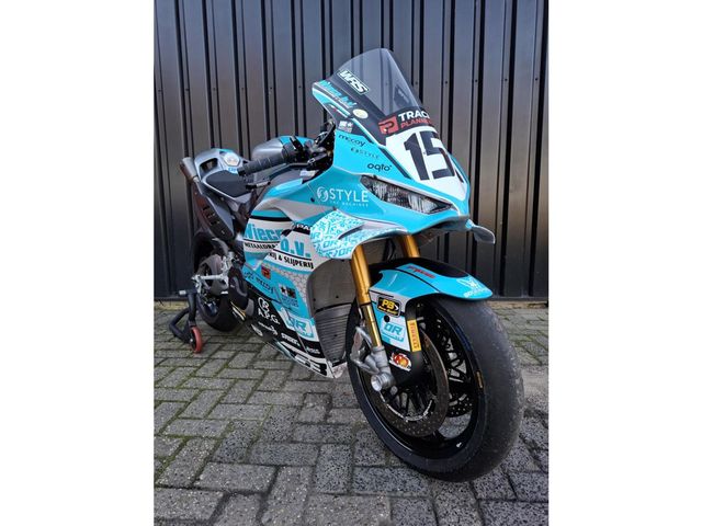 ducati - panigale-v4-s