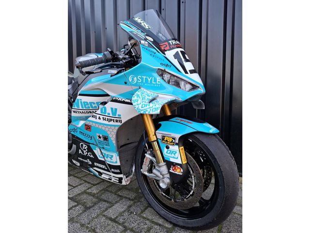 ducati - panigale-v4-s