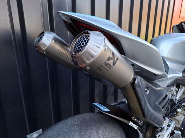 ducati - panigale-v4-s