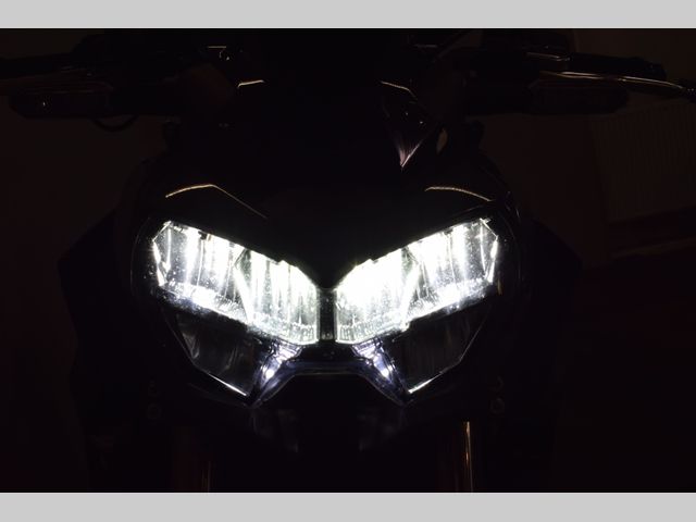kawasaki - z650