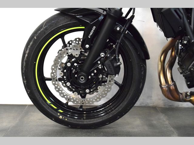 kawasaki - z650
