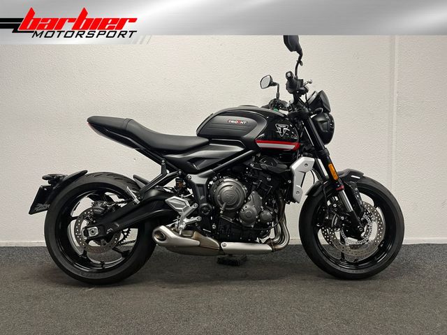 triumph - trident-660