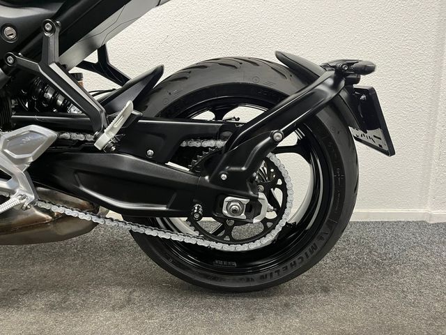 triumph - trident-660