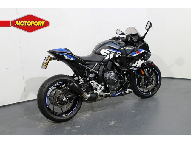 suzuki - gsx-8r