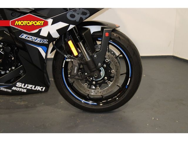 suzuki - gsx-8r