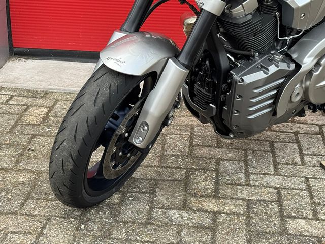 yamaha - mt-01