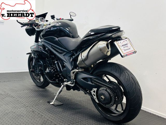 triumph - speed-triple-1050