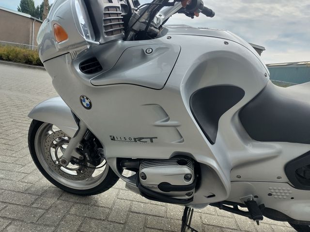 bmw - r-1150-rt