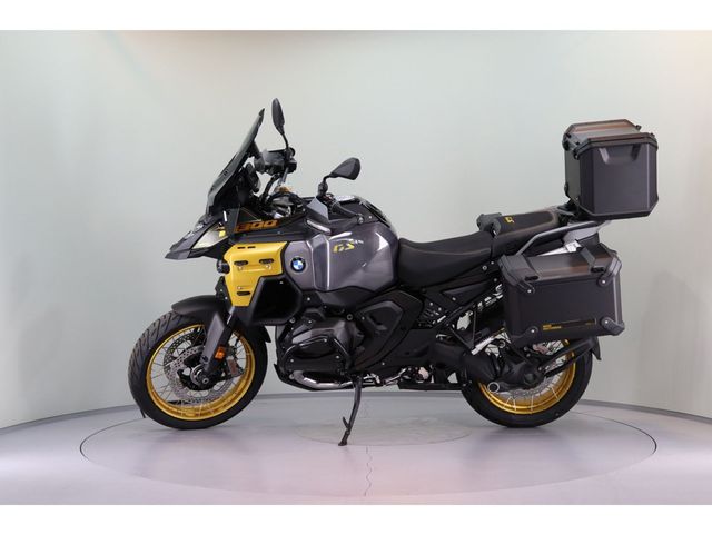 bmw - r-1300-gs-adventure-aurum-edition