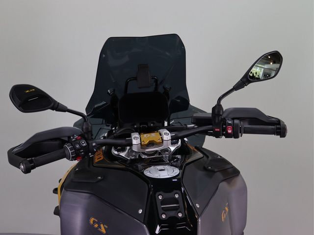 bmw - r-1300-gs-adventure-aurum-edition