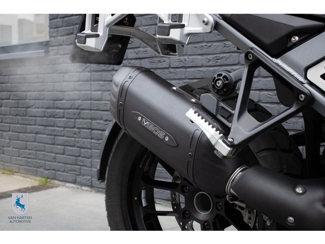 bmw - r-1300-gs-adventure-trophy