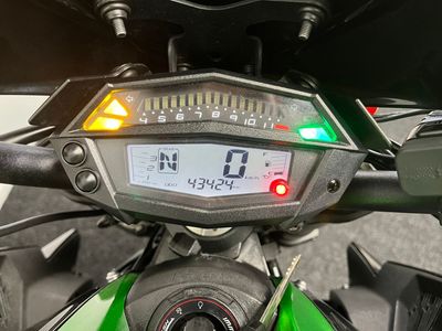 KAWASAKI Z1000 – foto 2