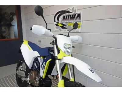 HUSQVARNA 701 ENDURO – foto 4