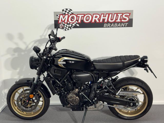 yamaha - xsr-700-abs