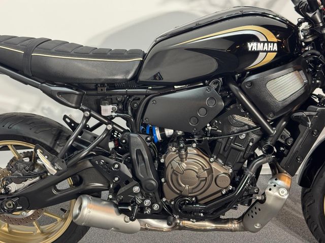 yamaha - xsr-700-abs