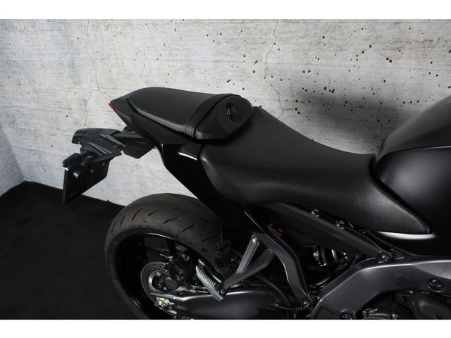 yamaha - mt-09-y-amt