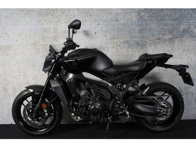 yamaha - mt-09-y-amt