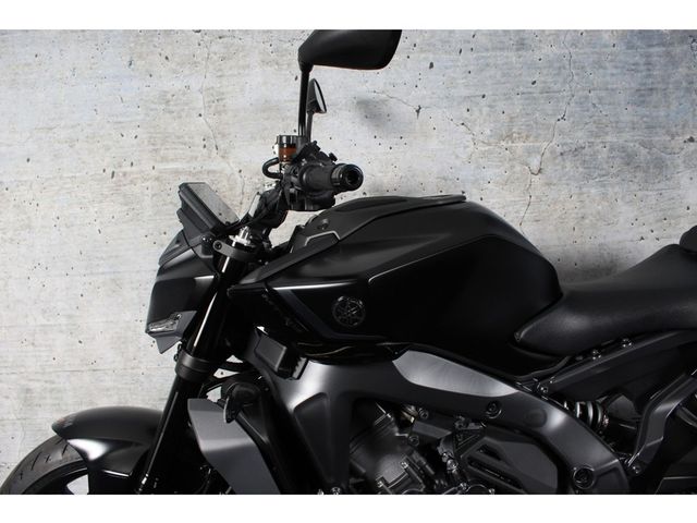 yamaha - mt-09-y-amt