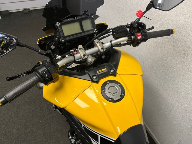 yamaha - tracer-900-abs