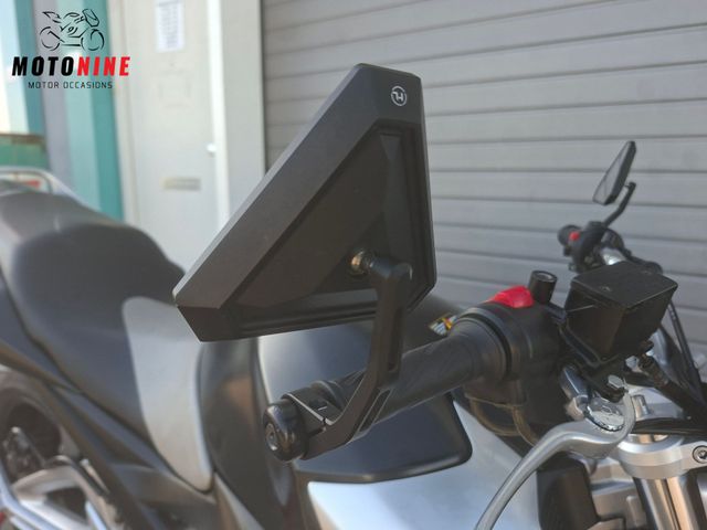 suzuki - gsr-600