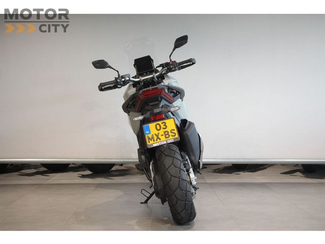 honda - x-adv