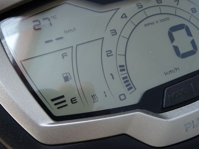 piaggio - beverly-400