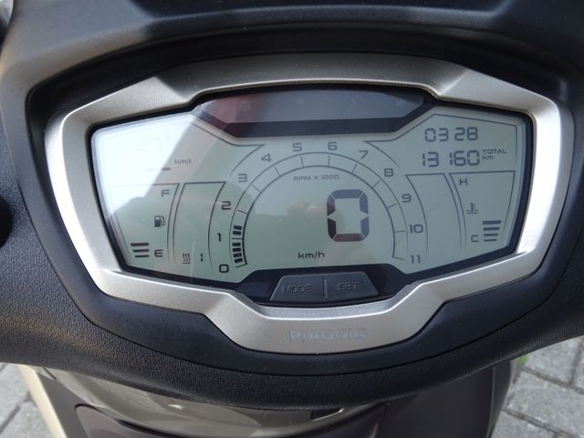 piaggio - beverly-400