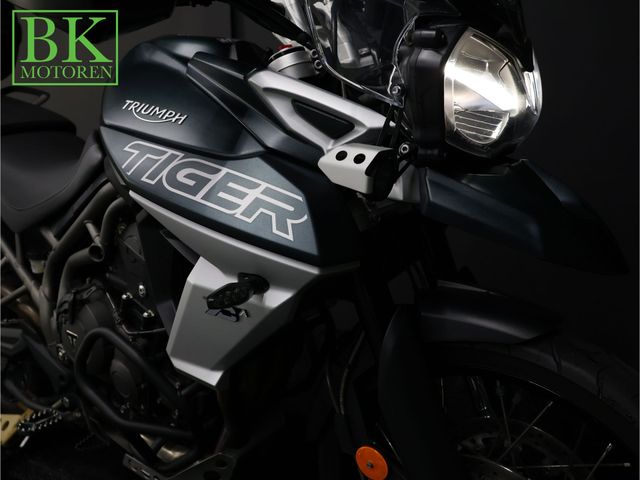 triumph - tiger-800-xca