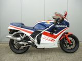 HONDA VF 1000 R